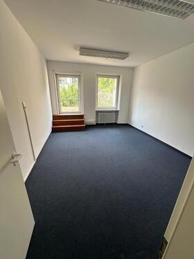 Foto - 7 Zimmer Wohnung Büro Wohnen auf Zeit