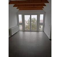 Moderne Dachgeschosswohnung mit ca. 90 m² - Gladenbach