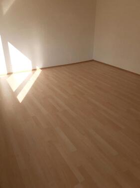 Foto - 4 Z.immer OG-WOHNUNG - 830,00&nbsp;EUR Kaltmiete, ca.&nbsp; 91,00&nbsp;m&sup2;