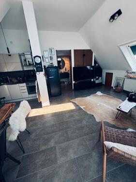 Foto - Exklusive 2 Zimmer Dachgeschoss Wohnung