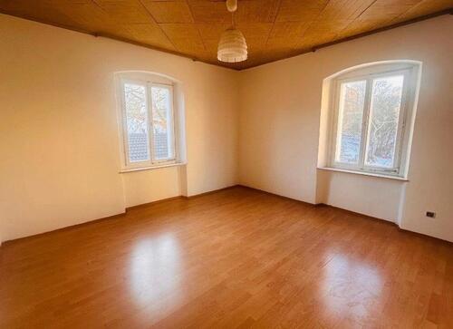 Foto - Schöne Altbauwohnung in Regzwischen Bahnhof und Universität