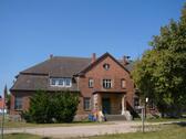 Foto - Ehem. Gutshaus mit Anbau auf 2 855m2 Grundstück