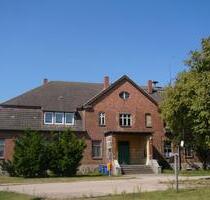 Ehem. Gutshaus mit Anbau auf 2 855m2 Grundstück - Wulkenzin