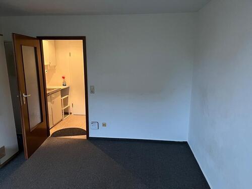 Foto - 1 Zimmer Whg mit EBK - 470,00&nbsp;EUR Kaltmiete, ca.&nbsp; 21,00&nbsp;m&sup2;