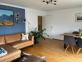 Foto - 3-Zimmer-Wohnung mit Balkon, EBK und 2 TG Plätzen