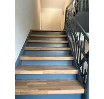 2 Zimmer, Küche, Bad, Flur - 56m² DG-Wohnung (renoviert) - Oelsnitz (Erzgebirge)