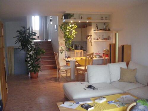 Foto - Licht-Ruhe-Zuhause. Sonnige Maisonette m. Balkon & Garage -Rodgau