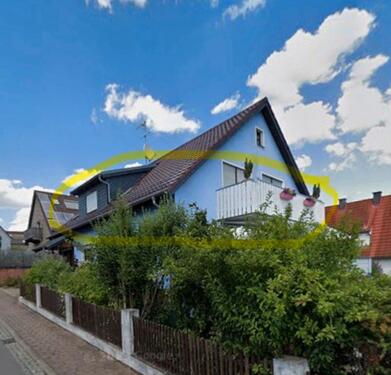 Foto - 3 Zimmer, Küche, Bad 74qm + 10qm ausgebauten Dachstuhl