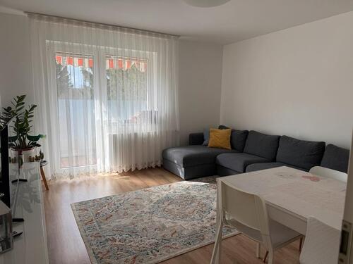 Foto - Renovierte schicke Wohnung 2. OG rechts