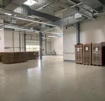 400 m² moderne Lagerhalle zu vermieten mit Rampe & Tor - Bielefeld Heepen
