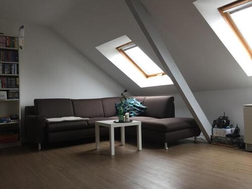 Foto - Schöne 2-Zimmer DG-Altbauwohnung Nähe FH Krefeld