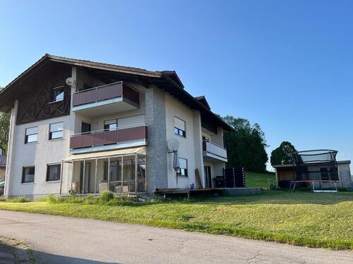 Foto - Mehrfamilienhaus, Wohnhaus zum Kaufen in Jandelsbrunn
