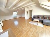 Foto - Privater Anbieter STILVOLLE 2,5 ZIMMER DG-WOHNUNG