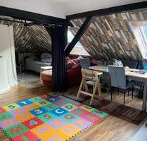 2,5 Zimmer Dachgeschosswohnung vollmöbliert in Geestemünde - Bremerhaven