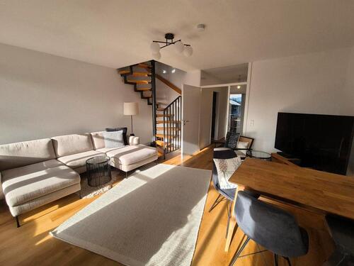 Foto - Renovierte 3-Zimmer-Maisonettewohnung mit wohnlichem Speicher