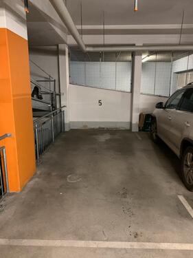 Foto - Tiefgaragenstellplatz – Hofmannstraße 118, Erlangen