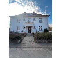 Gemütliche Altbau Wohnung OG 160m2 Korbach