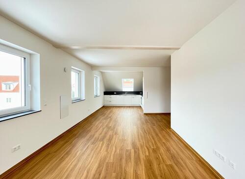 Foto - 2 Zimmer Dachgeschoßwohnung zur Miete in Riesbürg