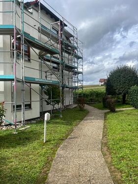 Foto - Topgepflegte 3,5 Zi. ETW mit Terrasse u. Gartenanteil prov.frei