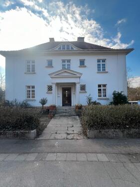 Foto - Gemütliche Altbau Wohnung EG 100m2 Korbach