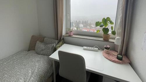 Foto - WG-Zimmer in 4er Mädels Studenten-WG