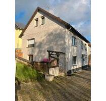 einfamilienhaus von Privat - 98.000,00&nbsp;EUR Kaufpreis, ca.&nbsp; 175,00&nbsp;m&sup2; in Willebadessen (PLZ: 34439)