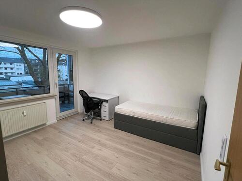 Foto - Modernes, saniertes WG-Zimmer in Rüttenscheid – nur für Frauen