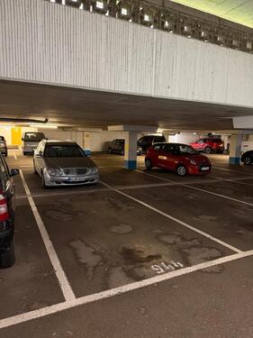 Foto - Tiefgarage Stellplatz, Fernbedienung