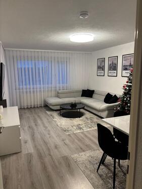 Foto - 2-Zimmer-Wohnung mit Garage und neuer Küche mit E-Geräten