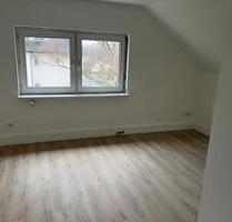 2 -Zimmer-Dachgeschosswohnung im Godesberger Villenviertel - Bonn Bad Godesberg