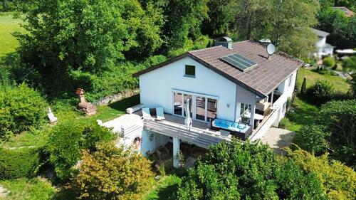 Foto - Freistehendes Einfamilienhaus mit Alpenblick von privat