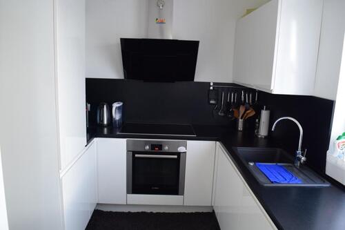 Foto - Freundliche und modernisierte 3-Raum-Wohnung mit Balkon und Einba