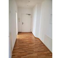 3 Zimmerwohnung mit Balkon, Gäste WC, grün, zentral und ruhig - Leipzig Nordwest