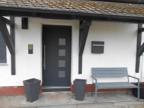 Foto - Whg - 3 Zi,K, Bad, Gäste WC 110 qm, kompl. san. - 36284 Hohenroda