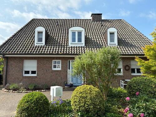 Foto - Gepflegtes Zweifamilianhaus in ruhiger Lage in Bremervörde