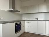 Foto - Teilsanierte 2-Raum-Wohnung mit Einbauküche
