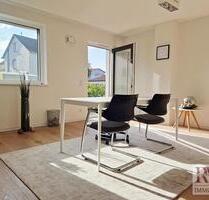 Ihr neuer Arbeitsplatz: Modernes Büro Praxis Studio in Freilassing. Sehr hell, Carport inkl.!