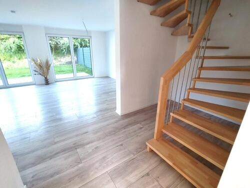 Foto - 6 Zimmer Doppelhaushälfte zur Miete in Lengede