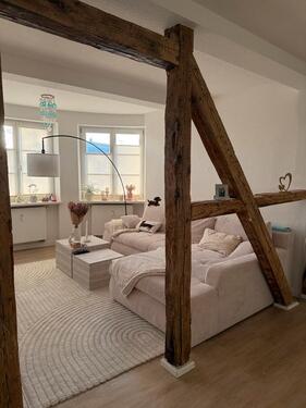 Foto - Schöne 2-Zimmer-Wohnung mit Holzbalken in Bahnhofsnähe Güstrow