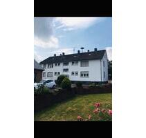 Schöne ruhige 2 Zimmer Wohnung mit Balkon nähe Linie 18 Schwadorf - Bornheim