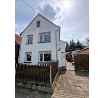 Einfamilienhaus - 180.000,00&nbsp;EUR Kaufpreis, ca.&nbsp; 120,00&nbsp;m&sup2; in Hohenmölsen (PLZ: 06679)