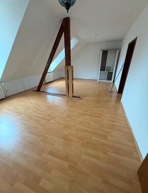 Foto - Gemütliche Dachgeschosswohnung 3 Zimmer