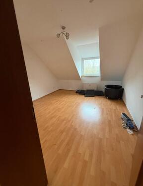 Foto - 3 Zimmer Dachgeschoßwohnung zur Miete in Essen