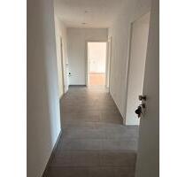 Wohnung in Laaber zu vermieten - 1.100,00&nbsp;EUR Kaltmiete, ca.&nbsp; 95,00&nbsp;m&sup2; in Laaber (PLZ: 93164)