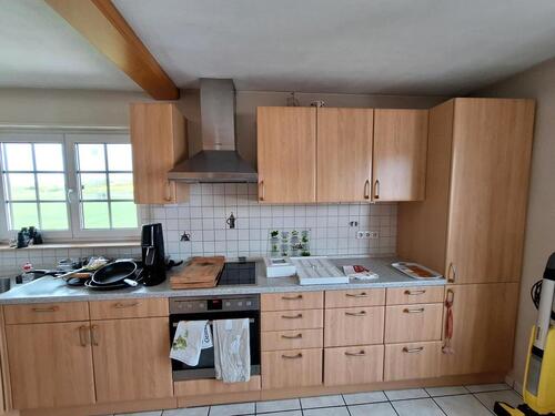 Foto - 2 Zi- Whg. im OG. zur Miete - 700,00&nbsp;EUR Kaltmiete, ca.&nbsp; 65,00&nbsp;m&sup2;