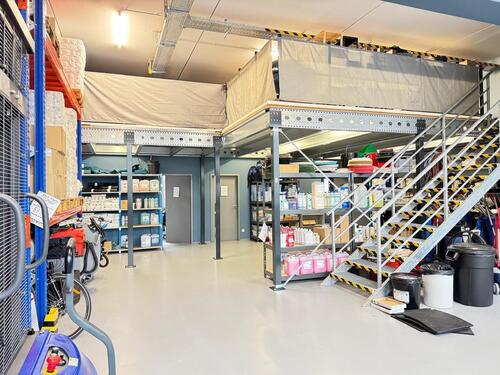 Foto - Perfekte Gewerbeeinheit EG Büro und Lager 276 qm in Hellersdorf