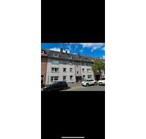 Dachgeschosswohnung links zu vermieten in Herne