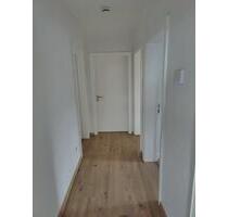 Schöne, sanierte 3 ZKB Wohnung in bester Lage in Petershagen