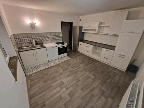 Foto - Gepflegte 3-Zimmer Wohnung mit Garage, Garten und Veranda