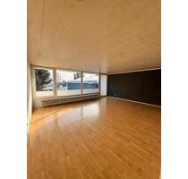 3-Zimmer Wohnung in Vilsendorf ! Eigener Stellplatz und Balkon ! - Bielefeld Jöllenbeck